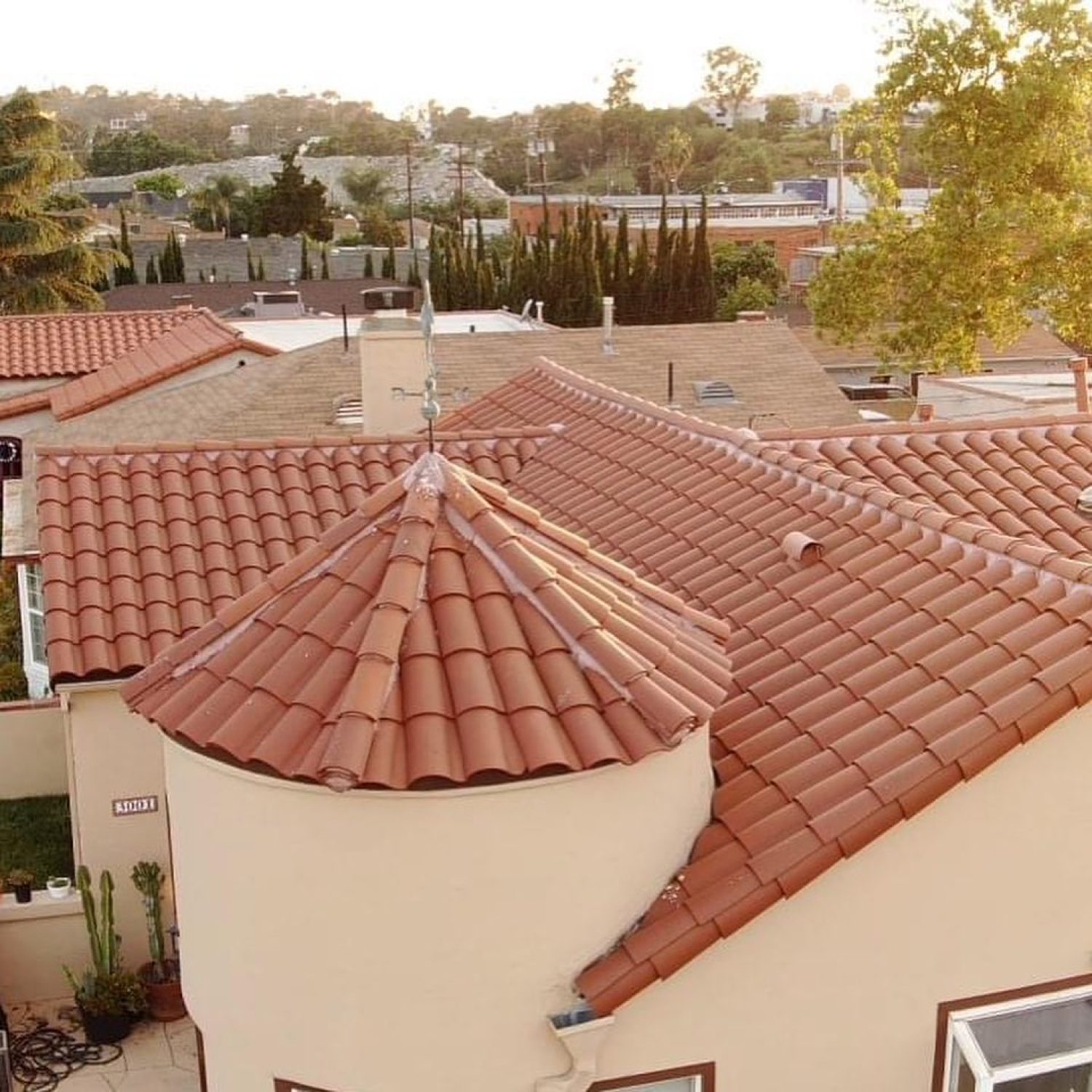 clay tile roof, Alhambra California