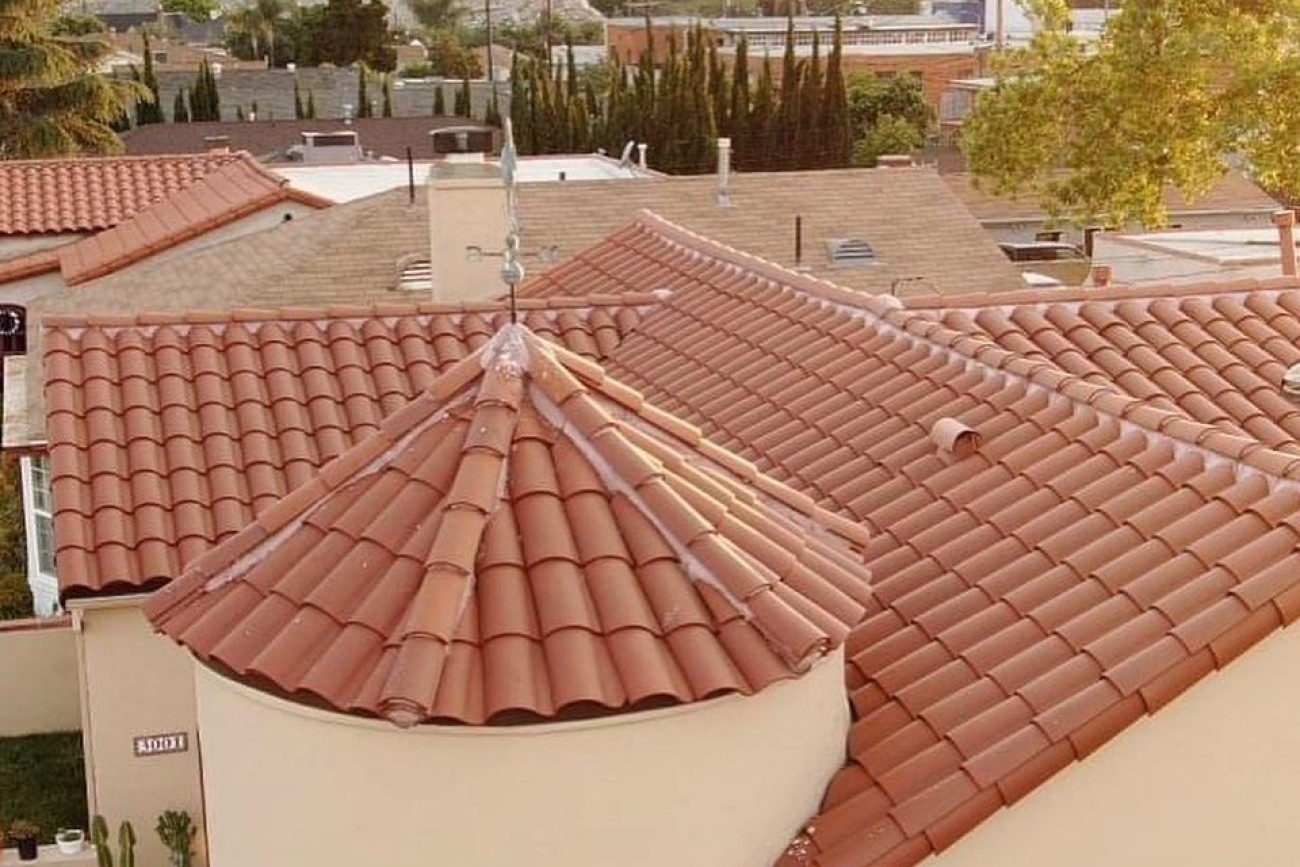 clay tile roof, Alhambra California